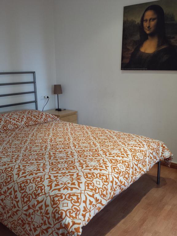 Aapartments In City Center Barcelona Room photo